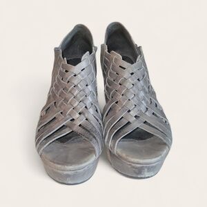 Chocolat Blu Women's Web Woven Lattice Design Wedge Cork Leather Wrap Sandals 7